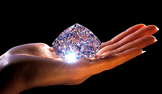 Один из крупнейших бриллиантов на планете