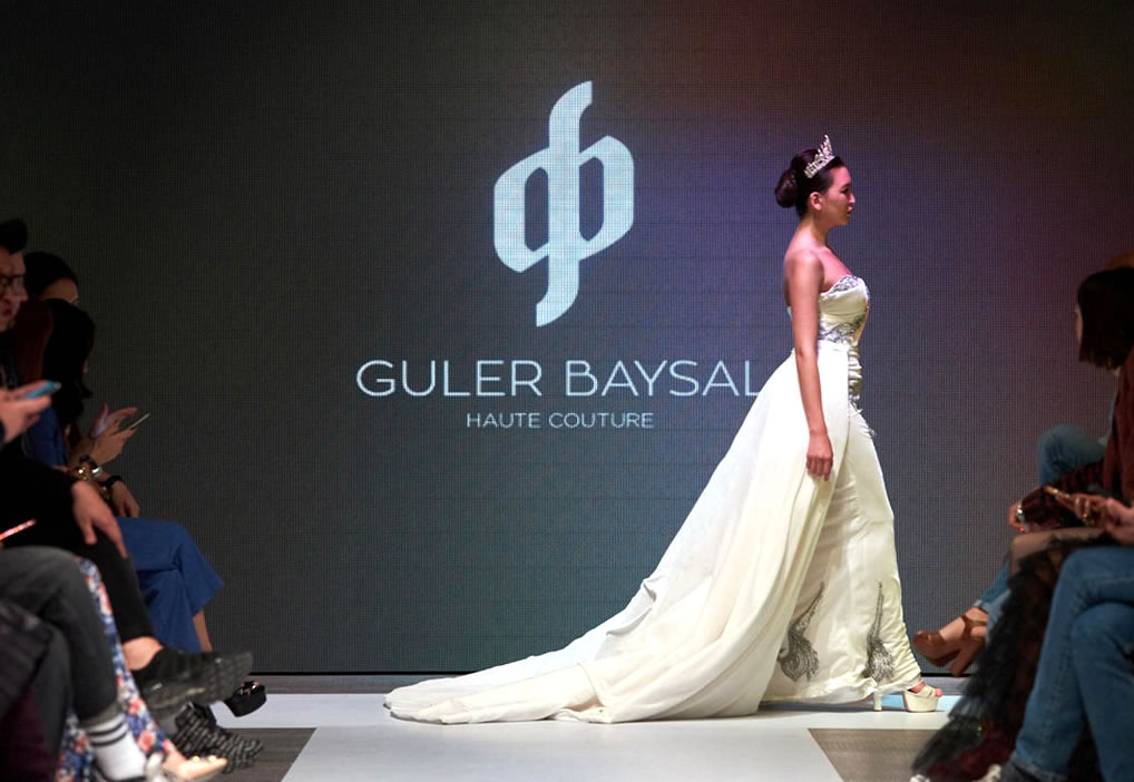 Модели Guler Baysal Haute Couture