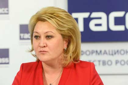 Ли́лия Салава́товна Гуме́рова - член Совета Федерации