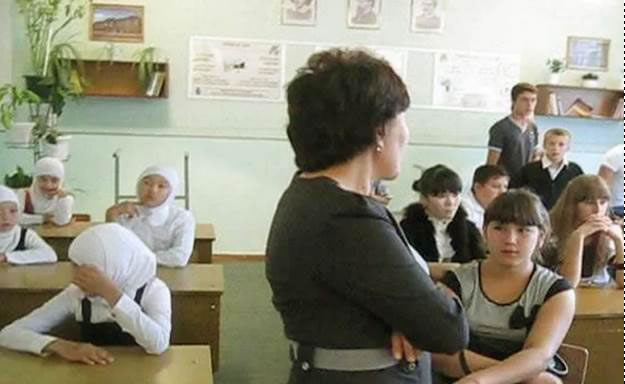 Разделение класса по религиозному признаку – распространенная картина в современной российской школе