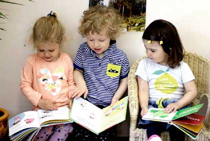 Занимательное чтение в детсвом саду "Sunrise Montessori School"